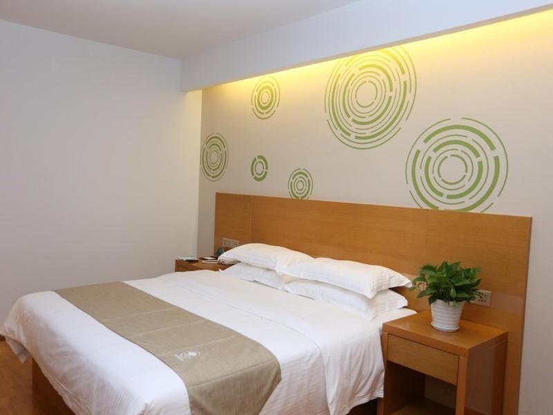 Greentree Inn Macheng Cultural Town Business Hotel Экстерьер фото