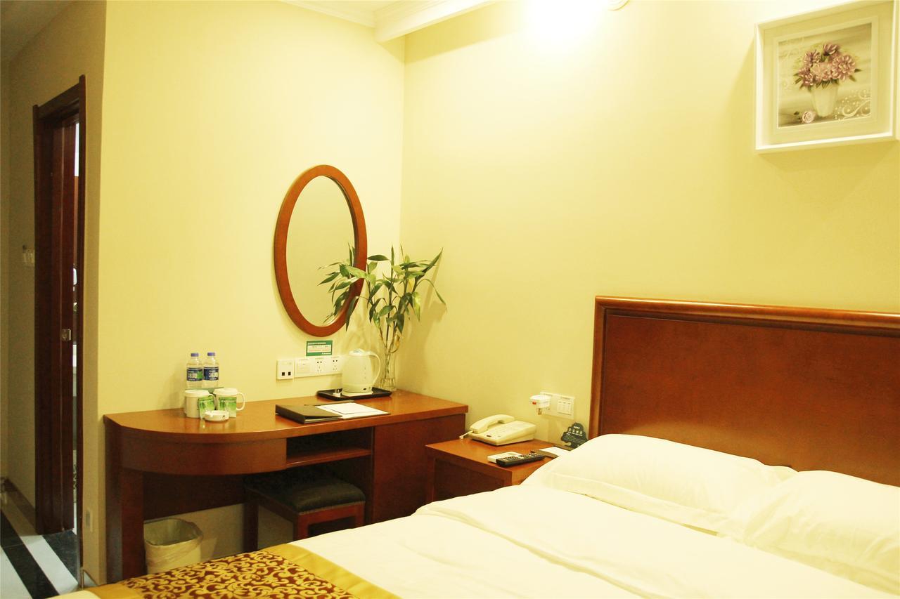 Greentree Inn Macheng Cultural Town Business Hotel Экстерьер фото
