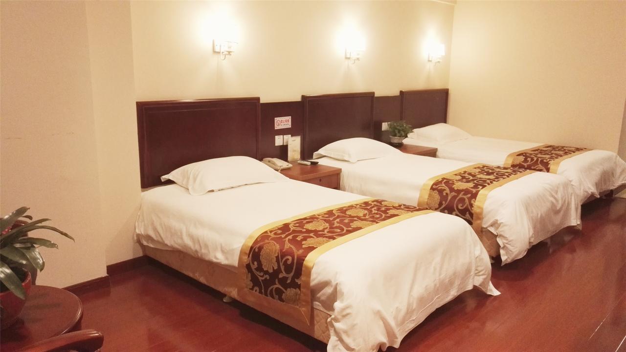 Greentree Inn Macheng Cultural Town Business Hotel Экстерьер фото